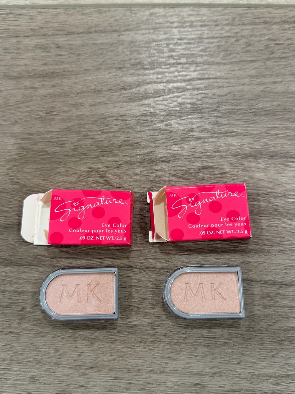 Mary Kay Signature Eye Shadow Color SPUN SILK 0.09oz Discontinued Eye Shadow X2